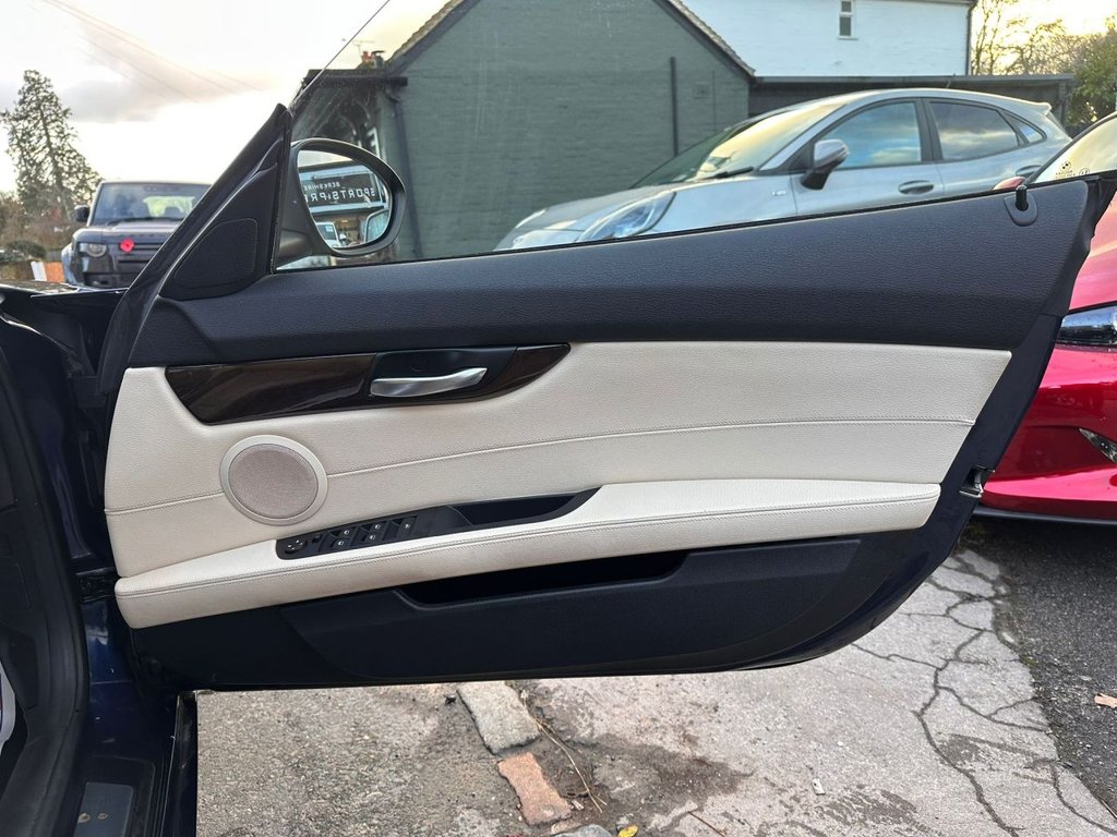 Used BMW Z4 2012 for sale - 77302805: Photo 32