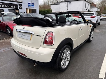 Used MINI Convertible 2011 for sale - 77498771: Photo