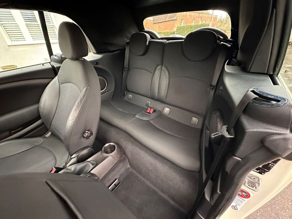 Used MINI Convertible 2011 for sale - 77498771: Photo 30