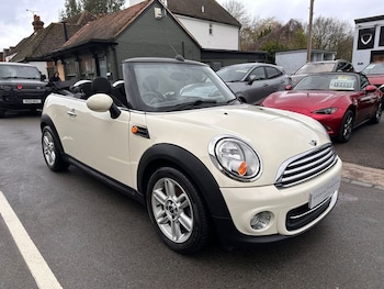 Used MINI Convertible 2011 for sale - 77498771: Photo