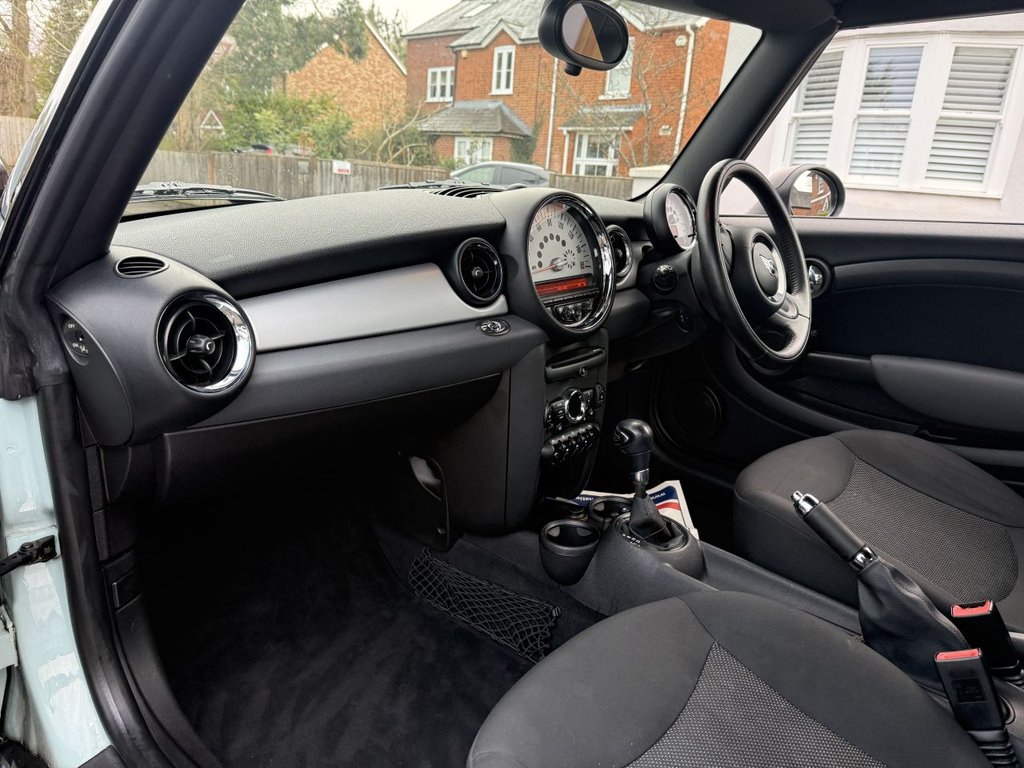 Used MINI Convertible 2011 for sale - 77463384: Photo 16