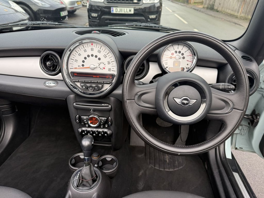 Used MINI Convertible 2011 for sale - 77463384: Photo 17
