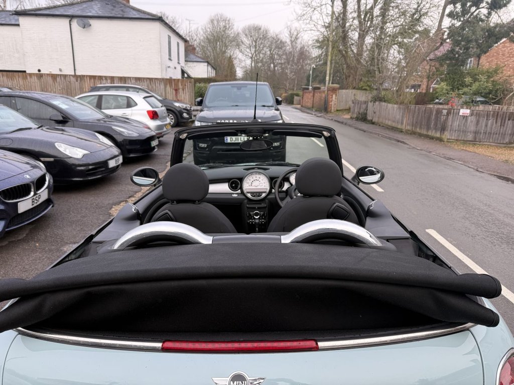 Used MINI Convertible 2011 for sale - 77463384: Photo 19