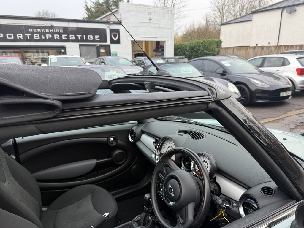 Used MINI Convertible 2011 for sale - 77463384: Photo 8