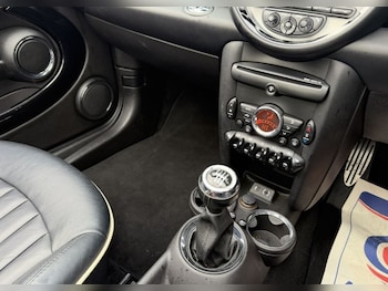 Used MINI Convertible 2012 for sale - 77952449: Photo