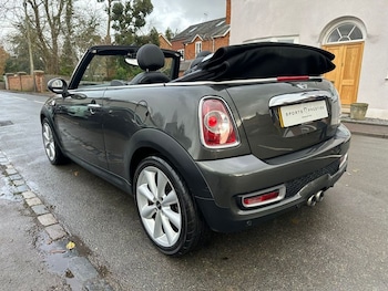Used MINI Convertible 2012 for sale - 77952449: Photo