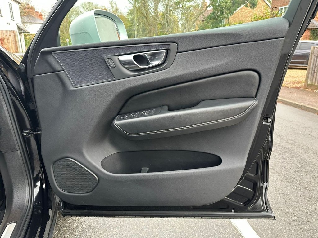 Used Volvo XC60 2018 for sale - 76481650: Photo 25