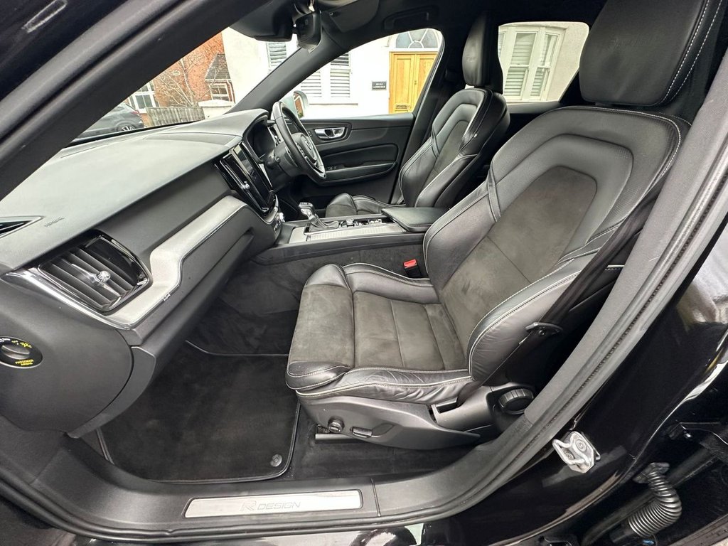 Used Volvo XC60 2018 for sale - 76481650: Photo 29