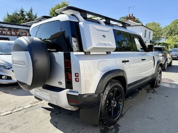 Used Land Rover Defender 2020 for sale - 75798198: Photo