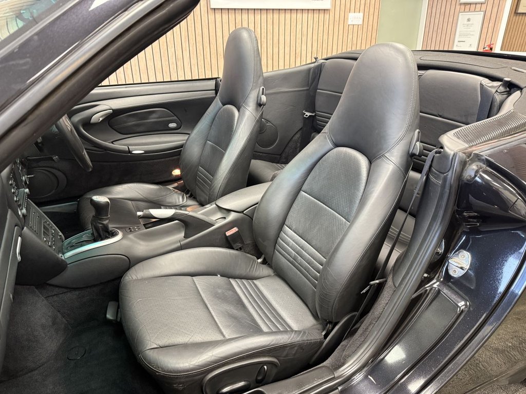 Used Porsche 911 2003 for sale - 77302827: Photo 11