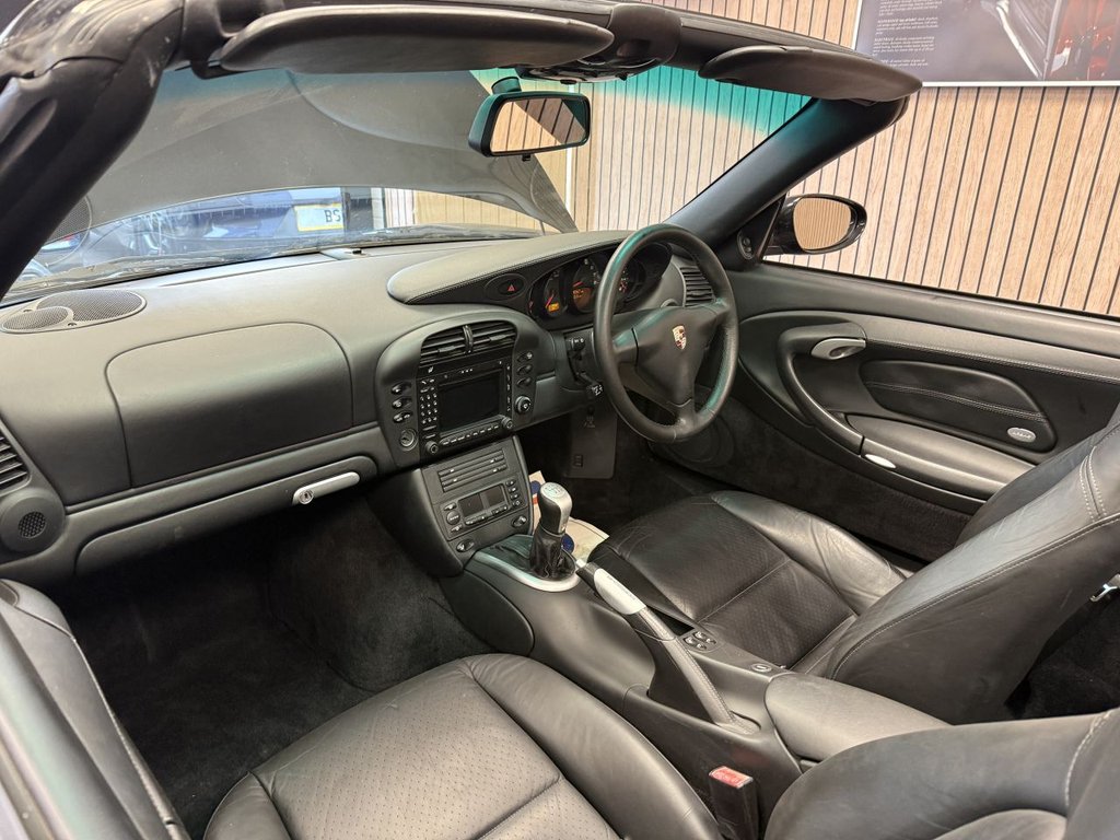 Used Porsche 911 2003 for sale - 77302827: Photo 16