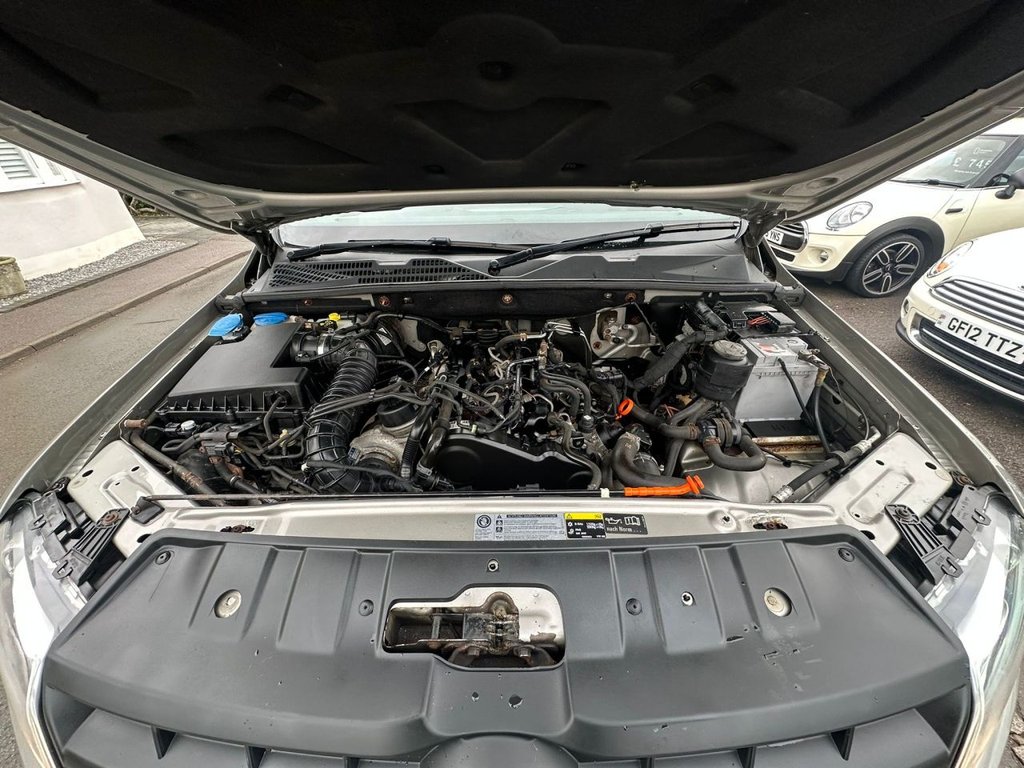 Used Volkswagen Amarok 2012 for sale - 76655335: Photo 30