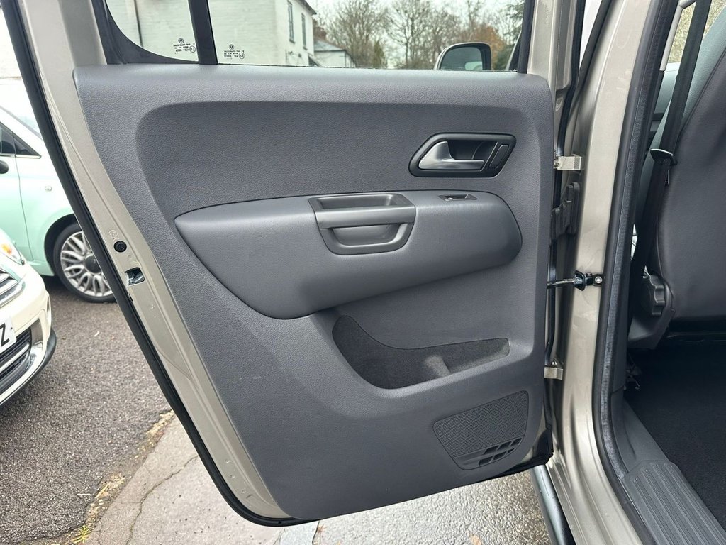 Used Volkswagen Amarok 2012 for sale - 76655335: Photo 31