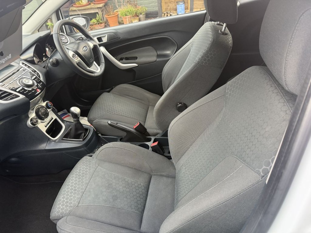 Used Ford Fiesta 2011 for sale - 76482439: Photo 12