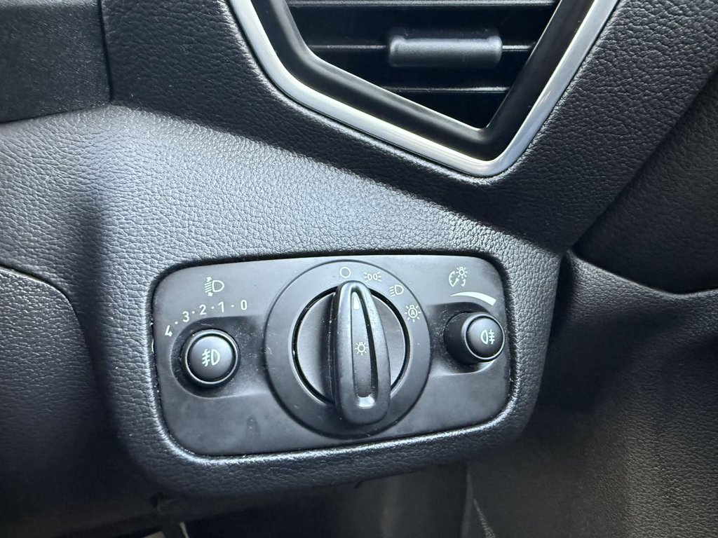 Used Ford Kuga 2014 for sale - 77668955: Photo 28