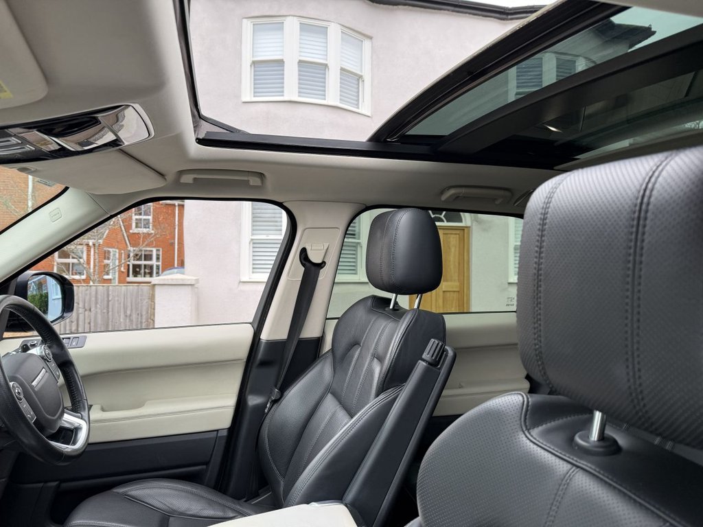 Used Land Rover Range Rover Sport 2015 for sale - 77835329: Photo 33