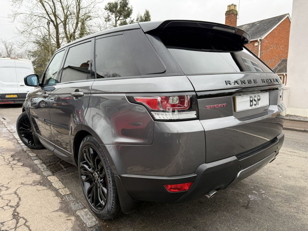 Used Land Rover Range Rover Sport 2015 for sale - 77835329: Photo 4