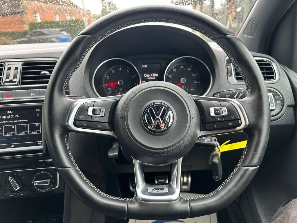 Used Volkswagen Polo 2016 for sale - 76841165: Photo 20