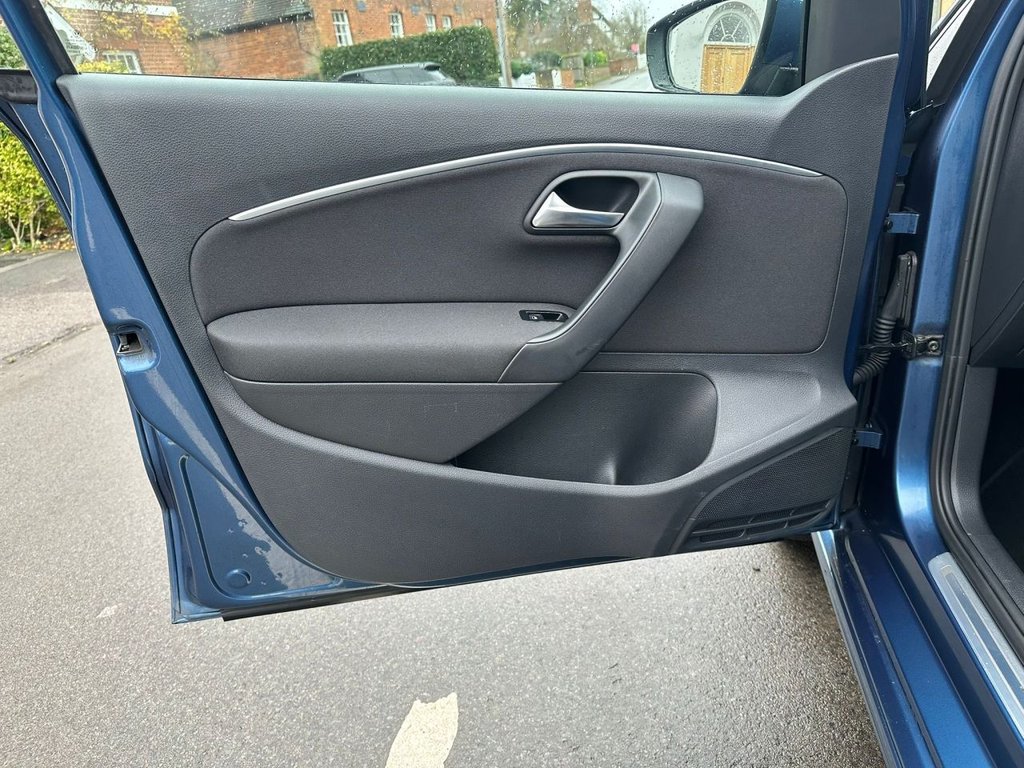 Used Volkswagen Polo 2016 for sale - 76841165: Photo 23