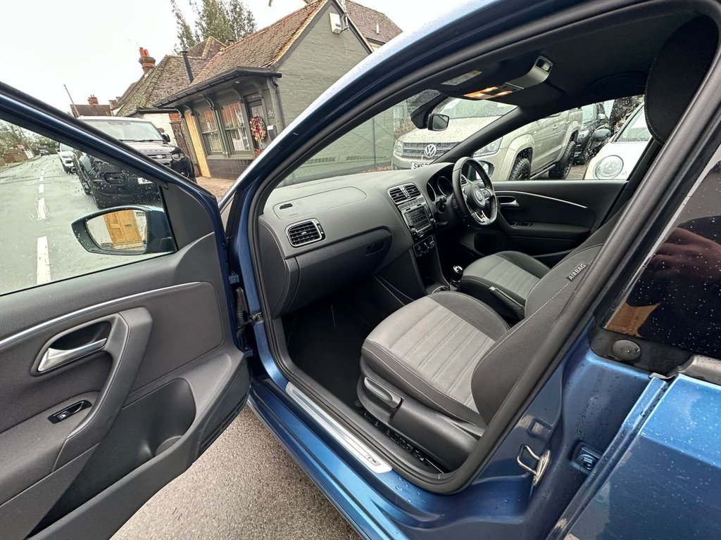 Used Volkswagen Polo 2016 for sale - 76841165: Photo 30