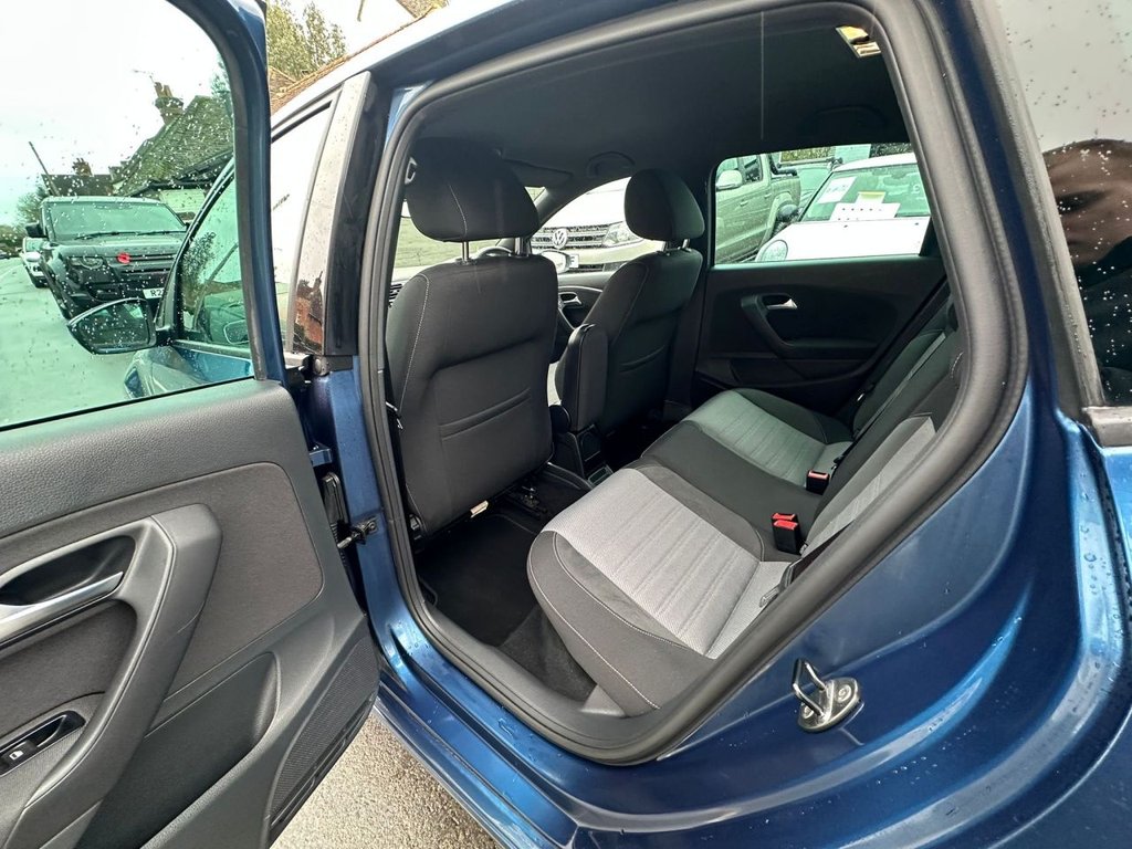 Used Volkswagen Polo 2016 for sale - 76841165: Photo 31