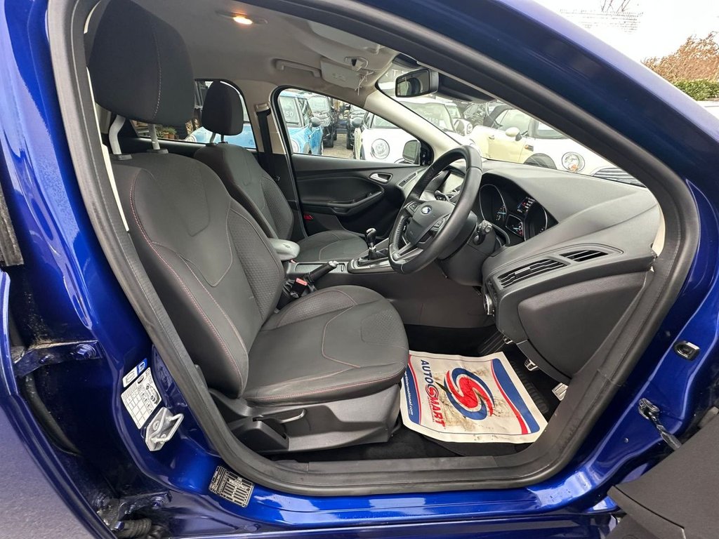 Used Ford Focus 2016 for sale - 76665667: Photo 9