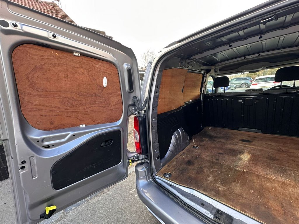 Used Vauxhall Combo 2019 for sale - 77835102: Photo 21