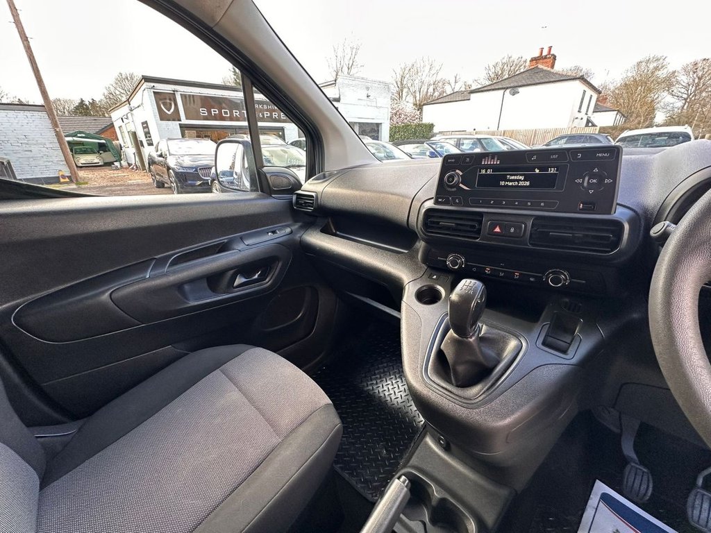Used Vauxhall Combo 2019 for sale - 77835102: Photo 8