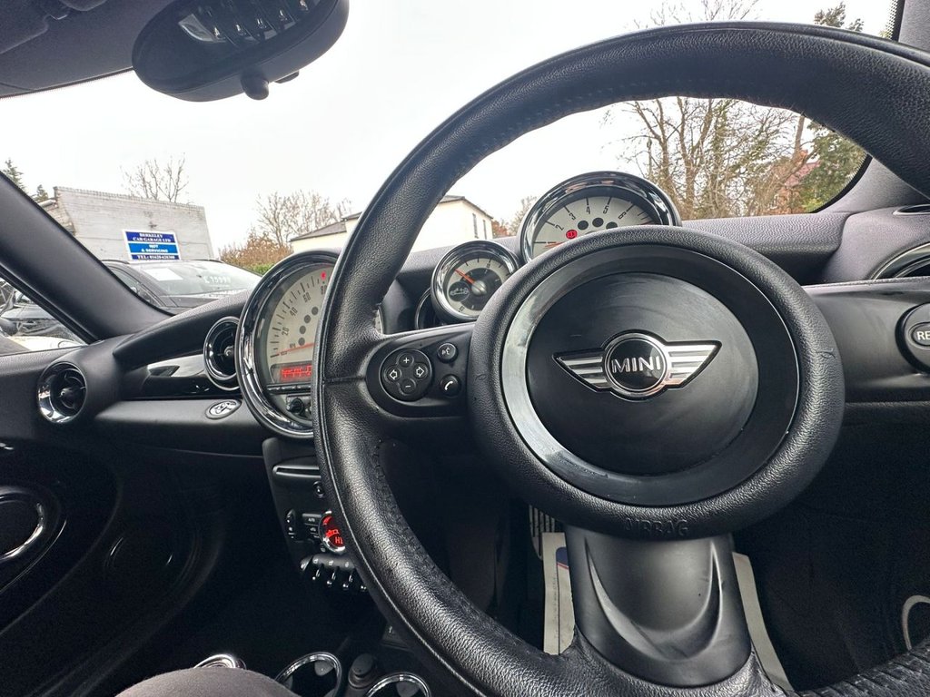 Used MINI Convertible 2012 for sale - 76654969: Photo 18