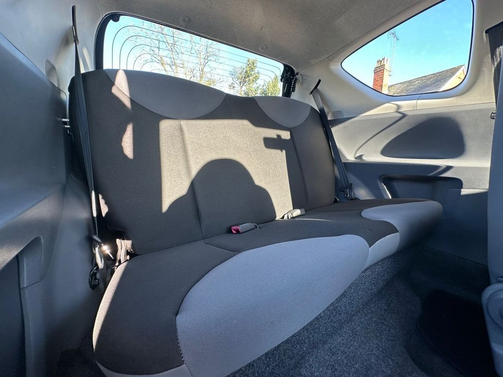 Used Citroen C1 2011 for sale - 76547052: Photo 20