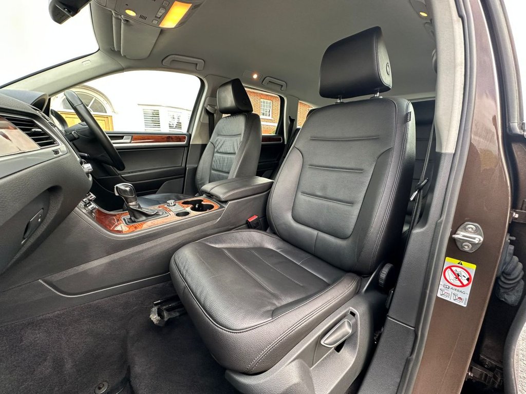 Used Volkswagen Touareg 2013 for sale - 76654656: Photo 10