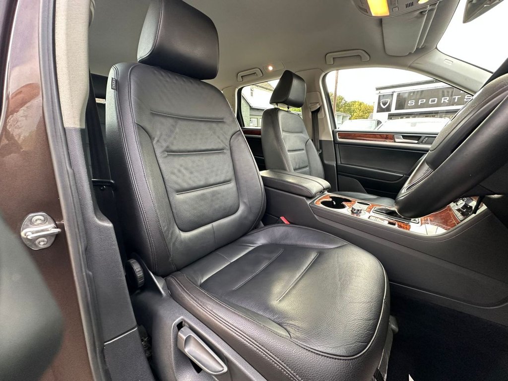 Used Volkswagen Touareg 2013 for sale - 76654656: Photo 9