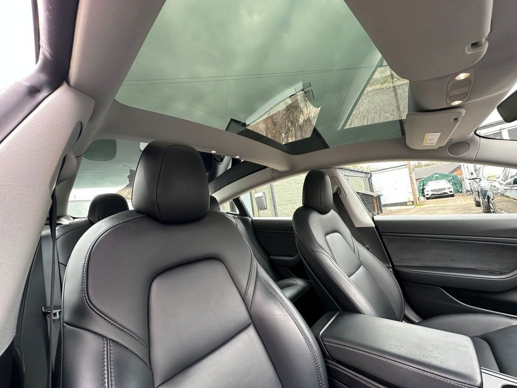 Used Tesla Model 3 2020 for sale - 78096889: Photo 8