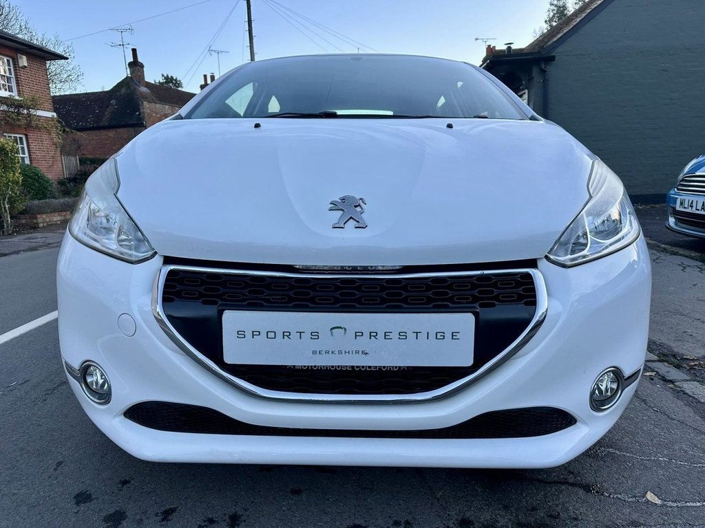 Used Peugeot 208 2014 for sale - 76740487: Photo 3