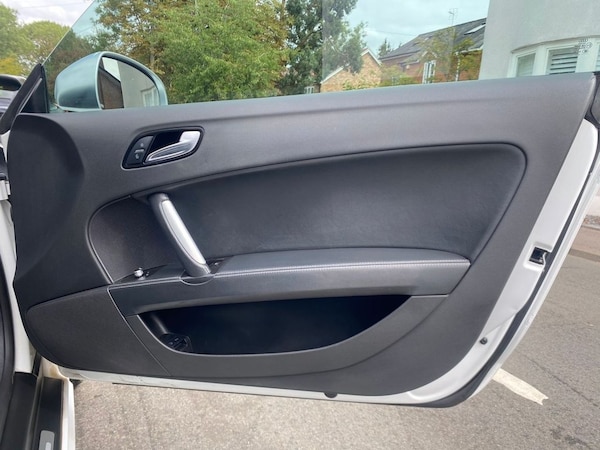 Used Audi TTS 2011 for sale - 75503106: Photo 24