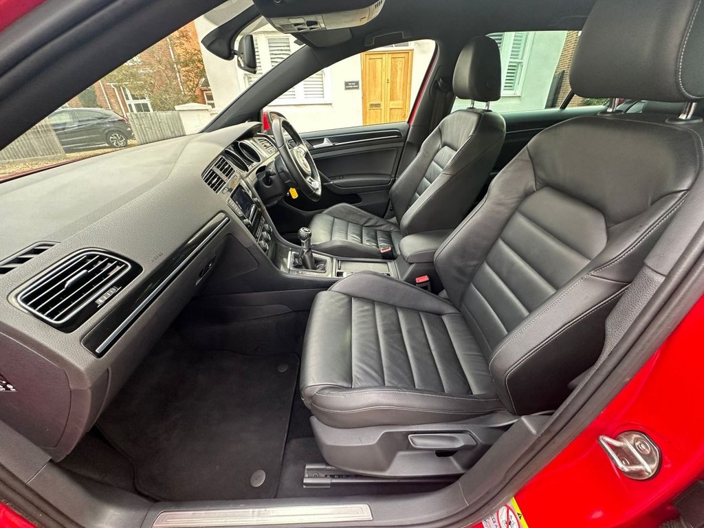 Used Volkswagen Golf 2014 for sale - 77263698: Photo 12