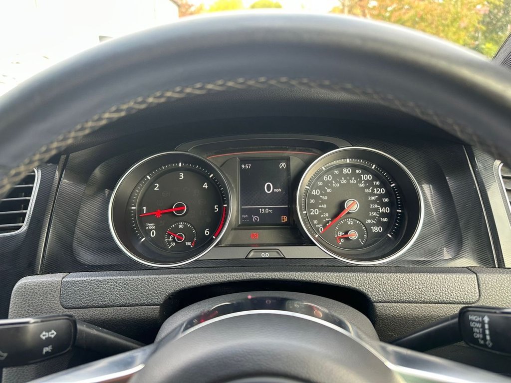 Used Volkswagen Golf 2014 for sale - 77263698: Photo 19