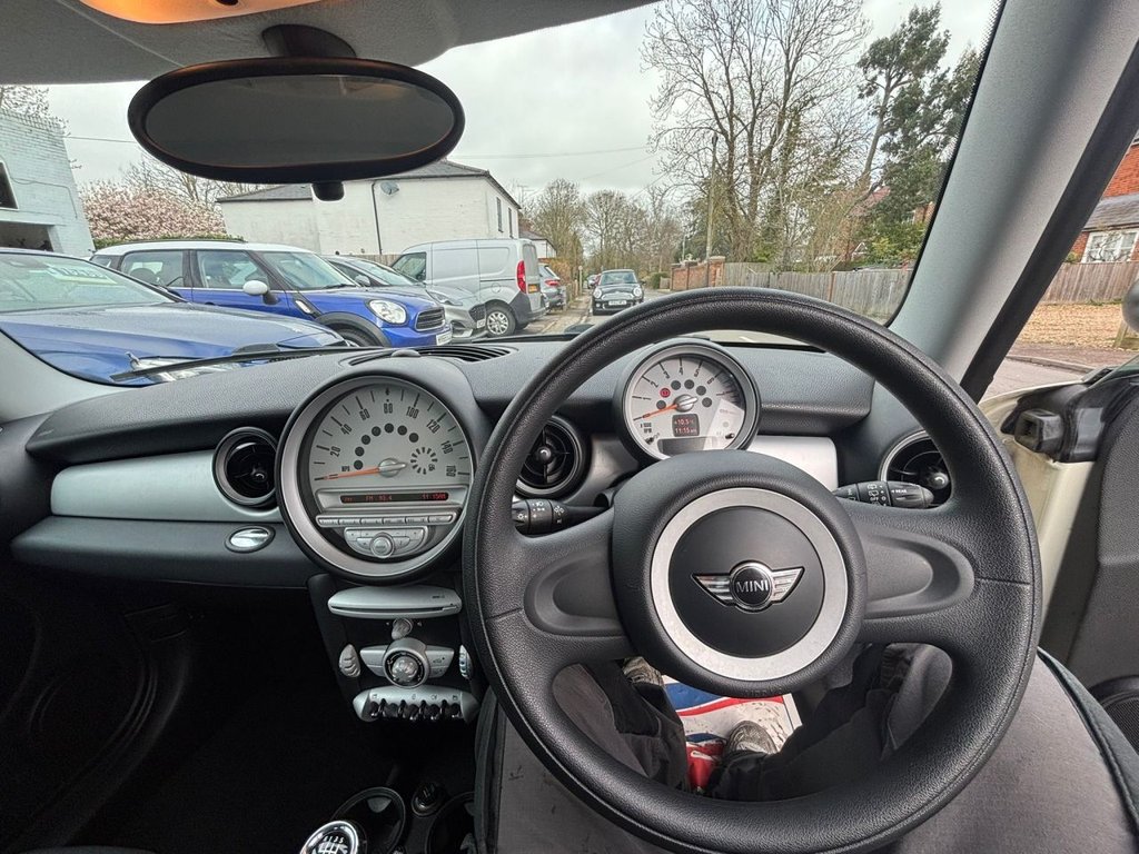 Used MINI Hatch 2010 for sale - 77937119: Photo 13