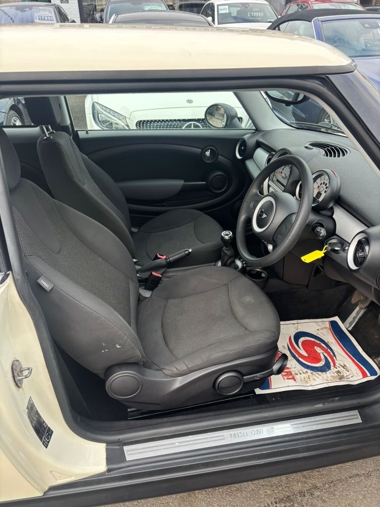 Used MINI Hatch 2010 for sale - 77937119: Photo 16