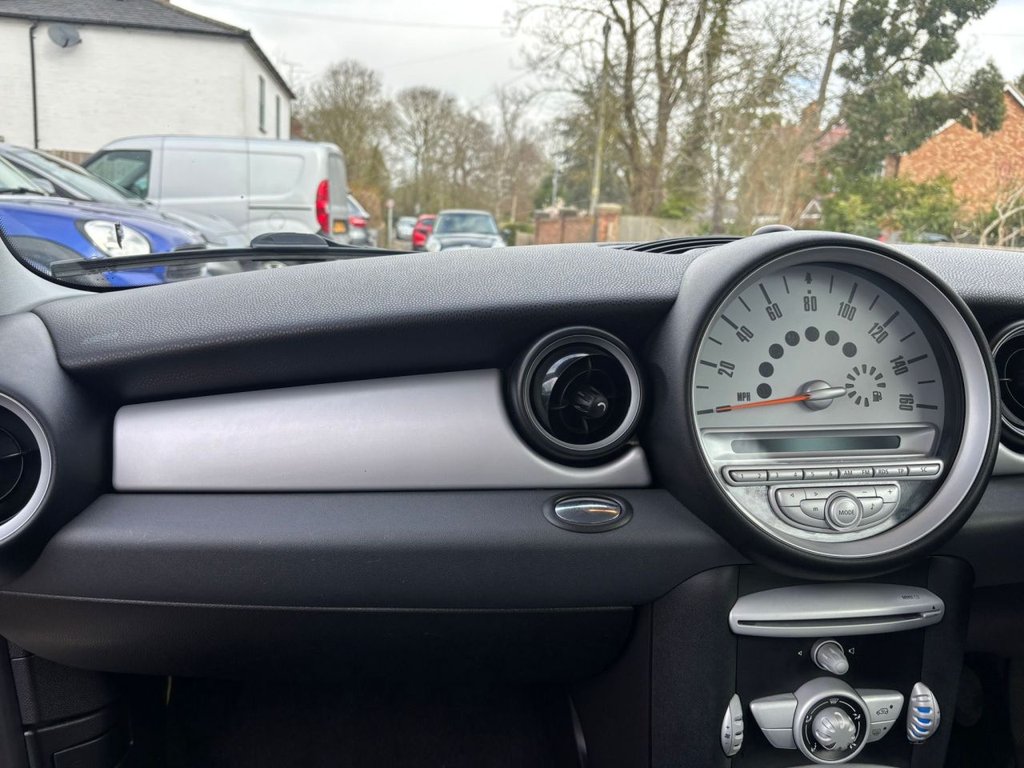 Used MINI Hatch 2010 for sale - 77937119: Photo 17