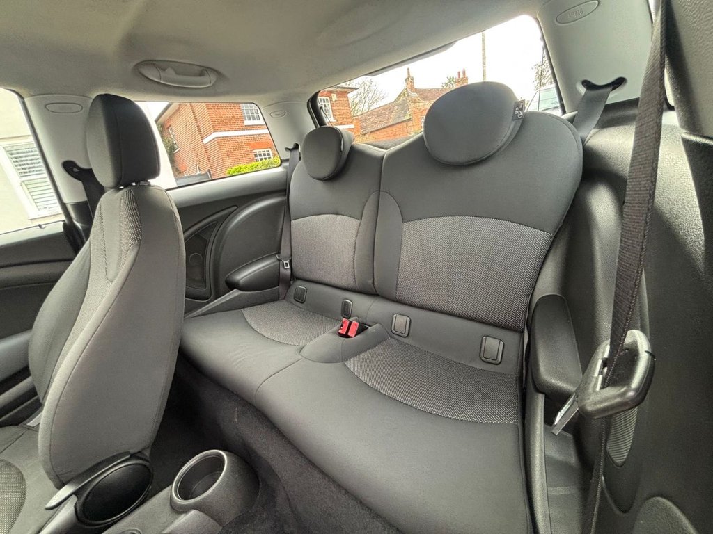 Used MINI Hatch 2010 for sale - 77937119: Photo 19