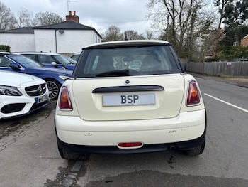 Used MINI Hatch 2010 for sale - 77937119: Photo