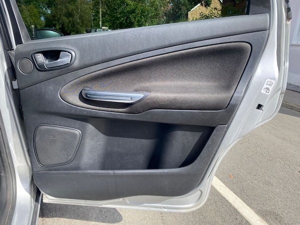 Used Ford S-Max 2014 for sale - 75548729: Photo 20