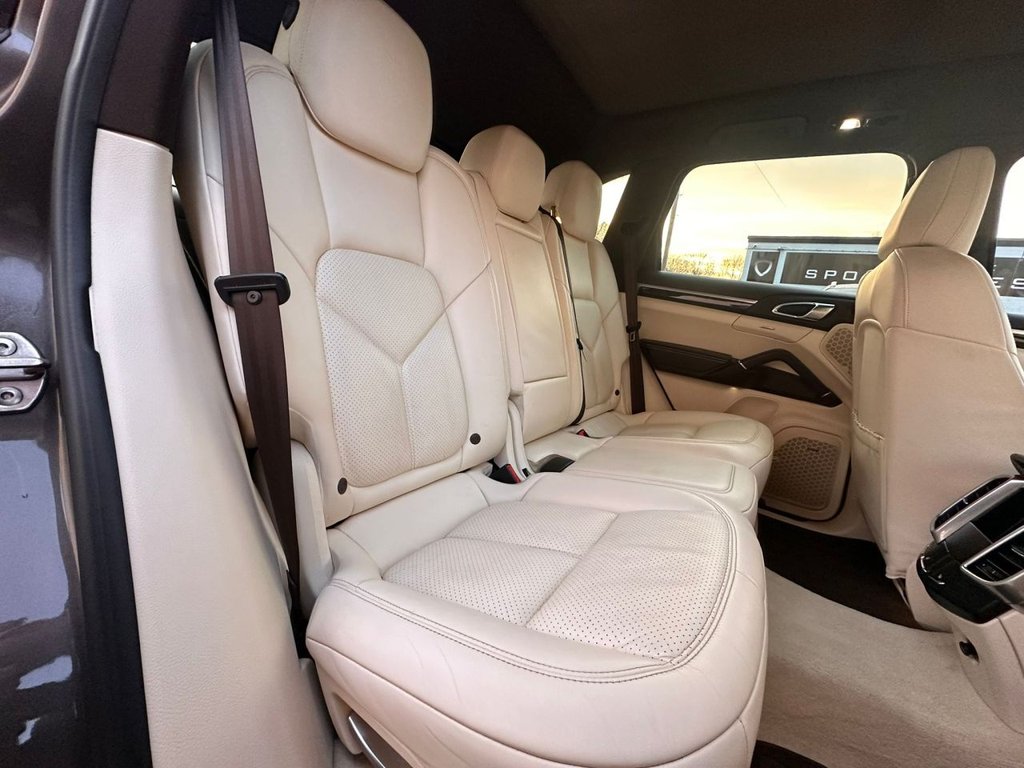Used Porsche Cayenne 2016 for sale - 77042553: Photo 20