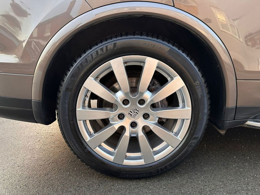 Used Porsche Cayenne 2016 for sale - 77042553: Photo 41