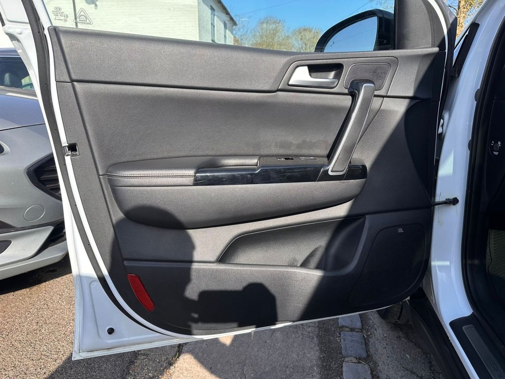 Used Kia Sportage 2016 for sale - 76617439: Photo 32