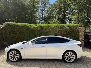 Used Tesla Model 3 2020 for sale - 79709012: Photo