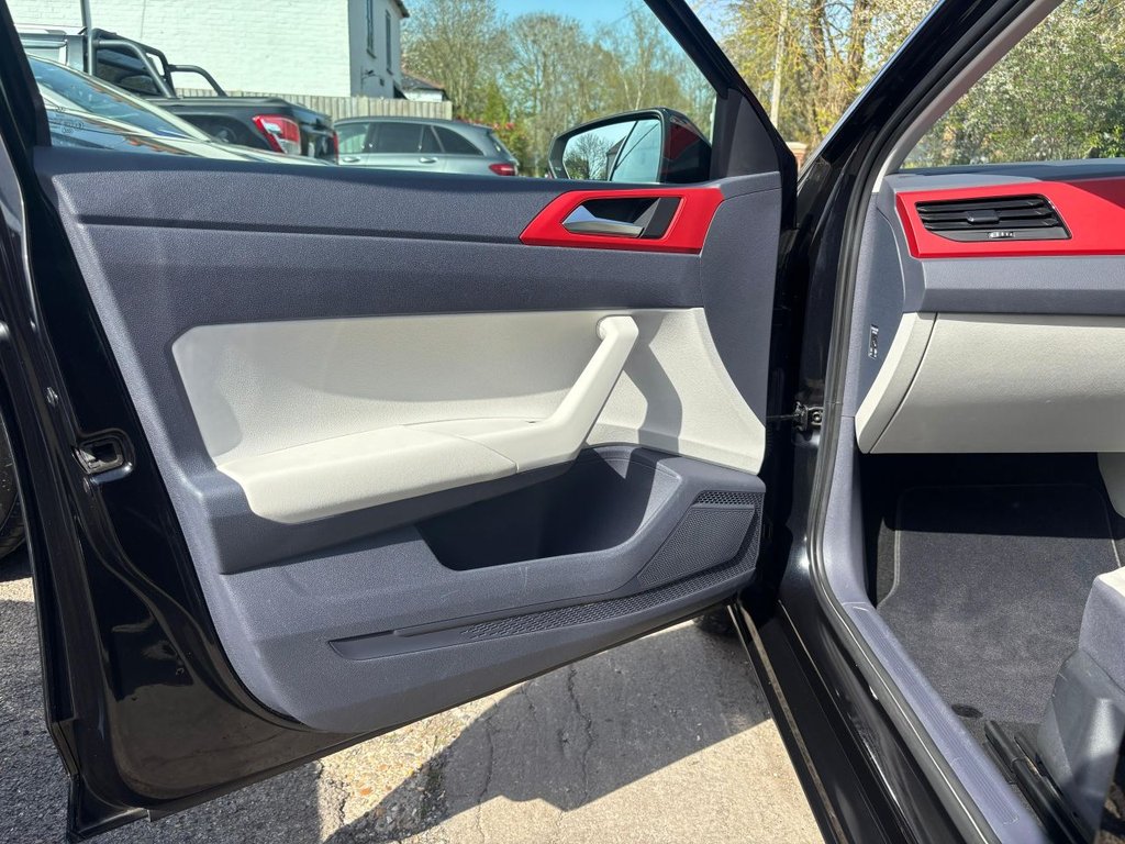 Used Volkswagen Polo 2019 for sale - 78172342: Photo 30