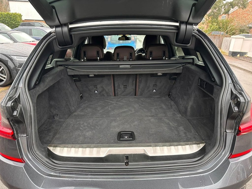 Used BMW 3 Series 2021 for sale - 77327662: Photo 26