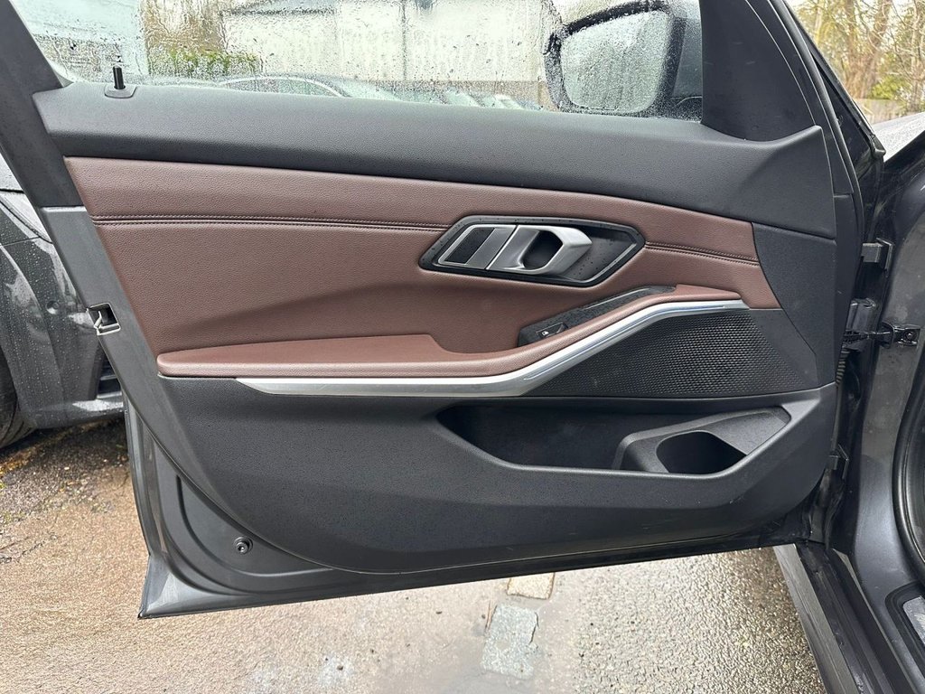 Used BMW 3 Series 2021 for sale - 77327662: Photo 30